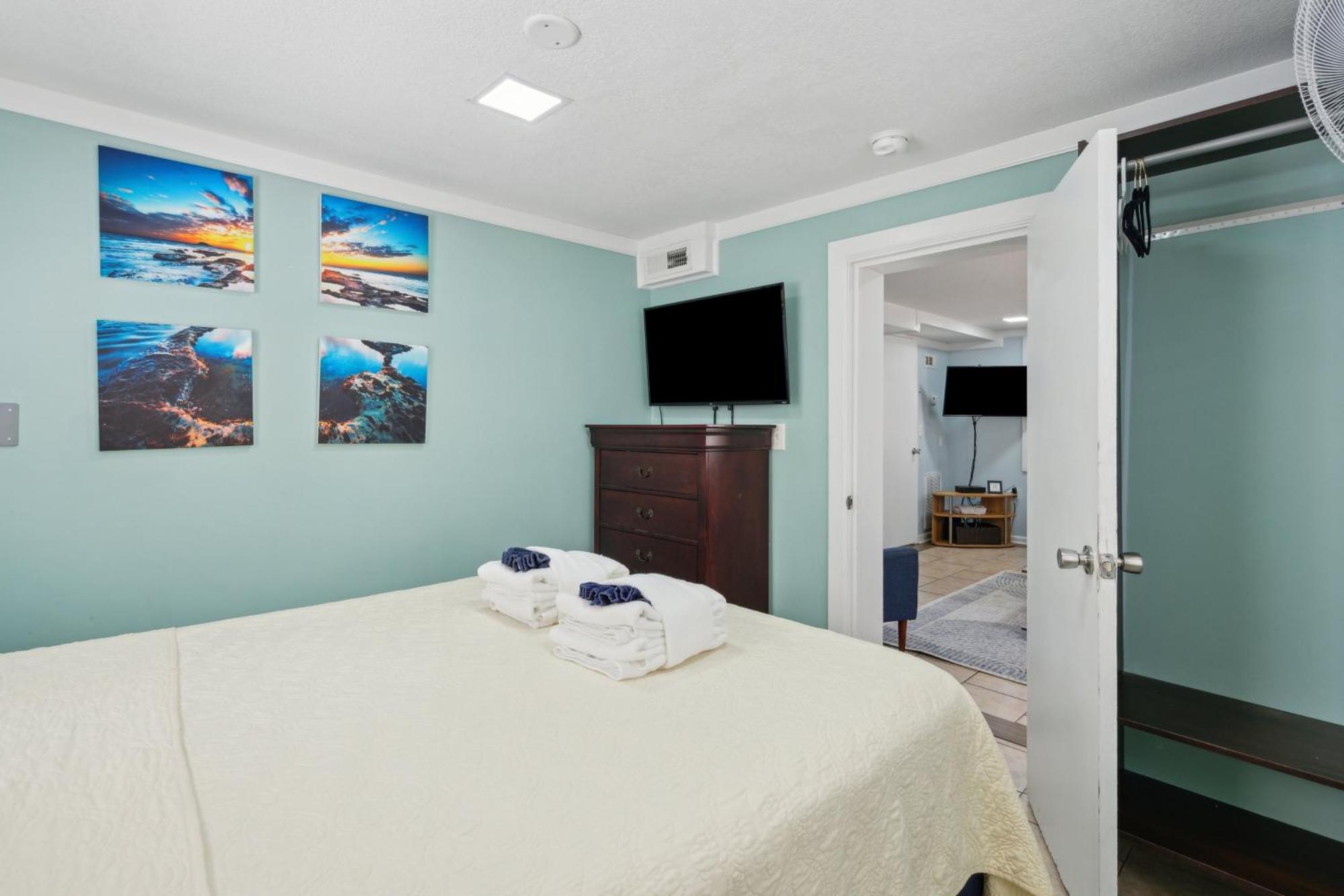 23 Center St - Sunny Side Down - Downstairs Apartment 폴리 비치 외부 사진